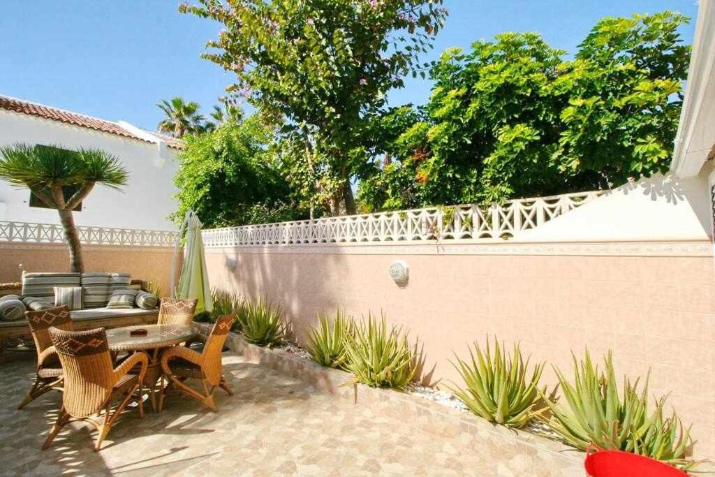 Parque Santiago 1 Villa114 Tenerife Rental & Sales 플라야데라스아메리카스 외부 사진